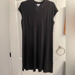J. Jill Black Cap Sleeve V-Neck dress. Casual, stretch. Womens size Large.